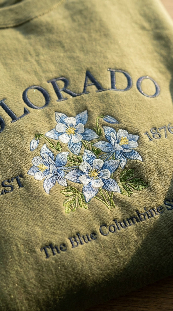 Colorado Blue Columbine Embroidered Sweatshirt – Olive Green State Flower Botanical Gift Unisex Crewneck