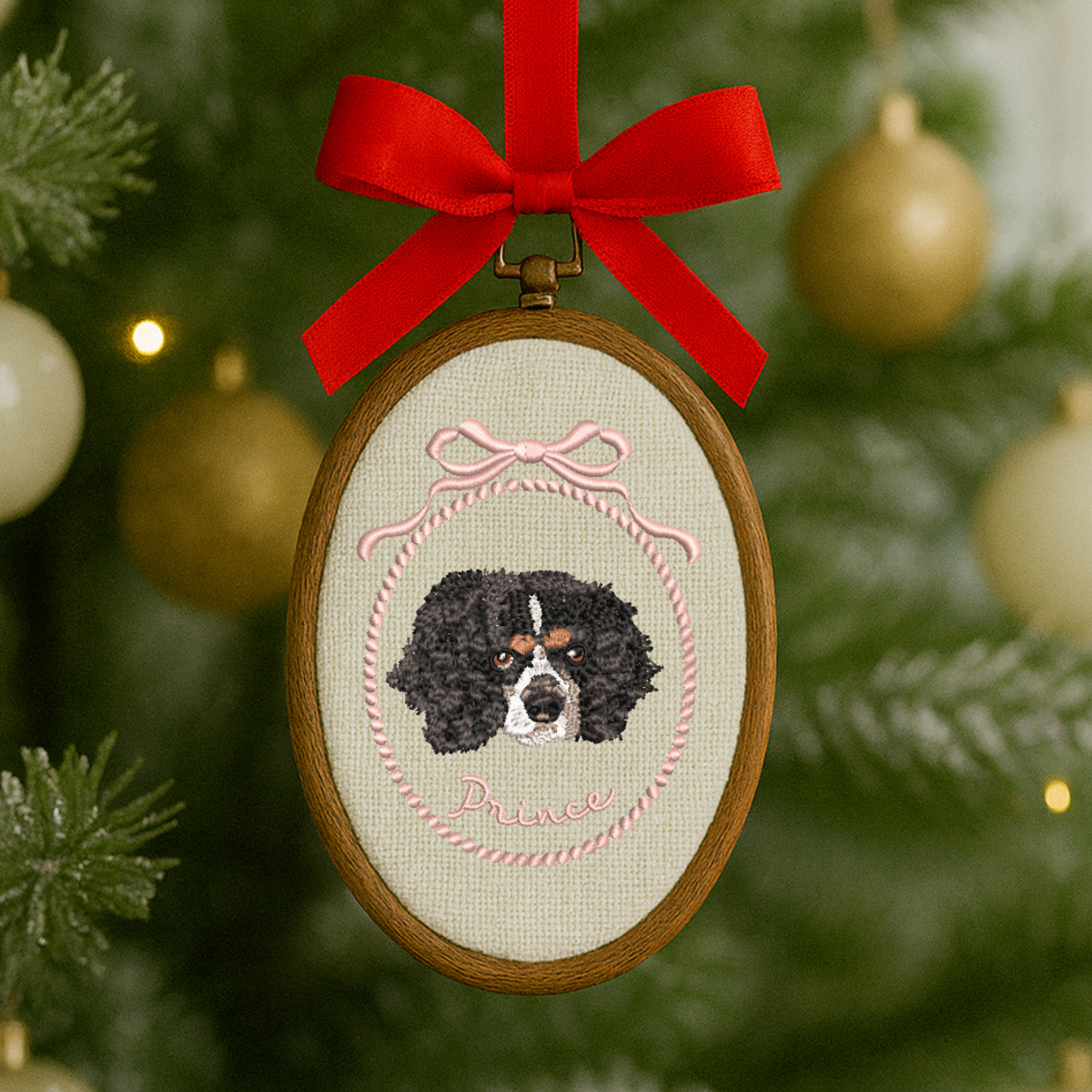 Custom Pet Embroidered Christmas Ornament – Personalized Cat & Dog Hoop with Name