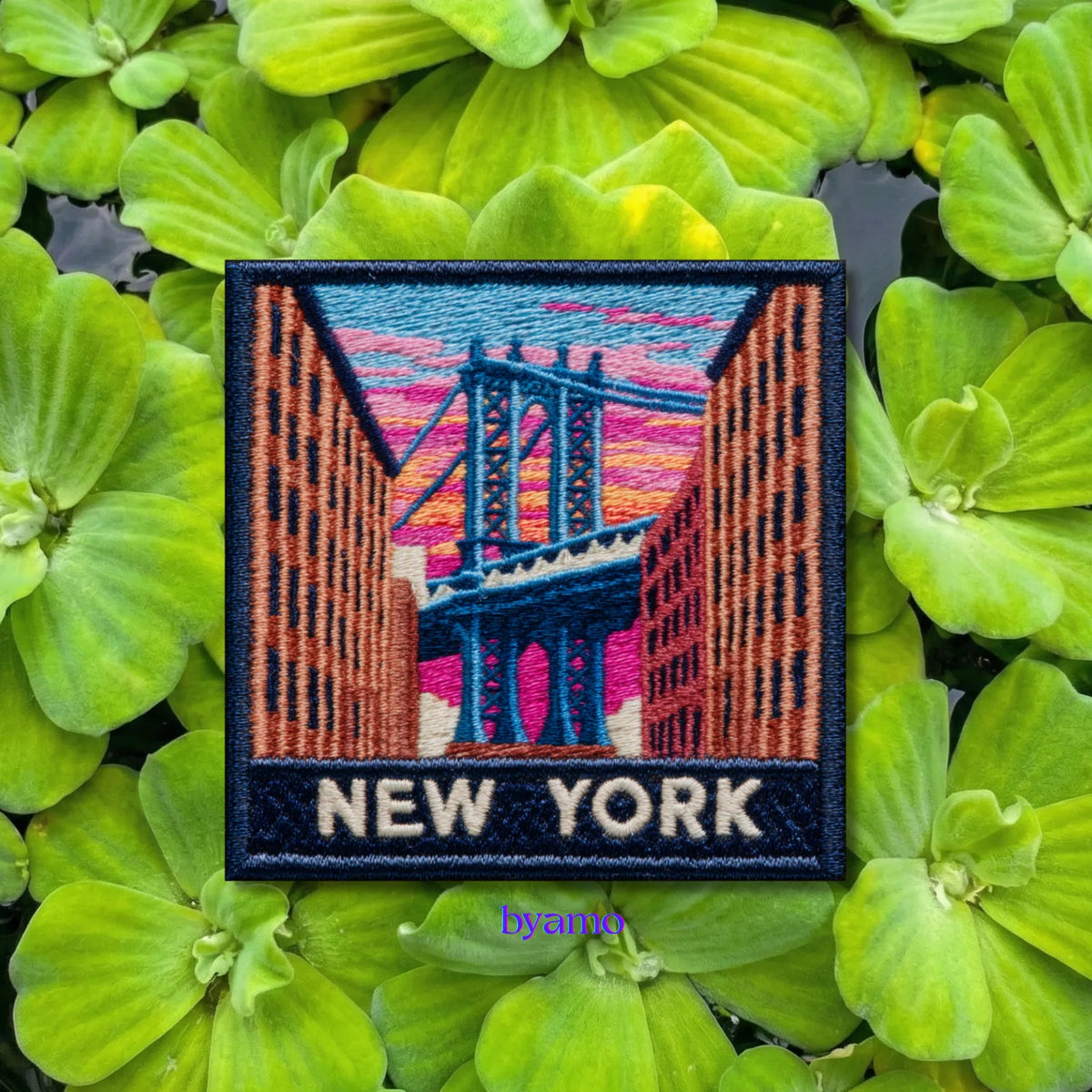New York Manhattan Bridge Embroidered Patch - product photo 2