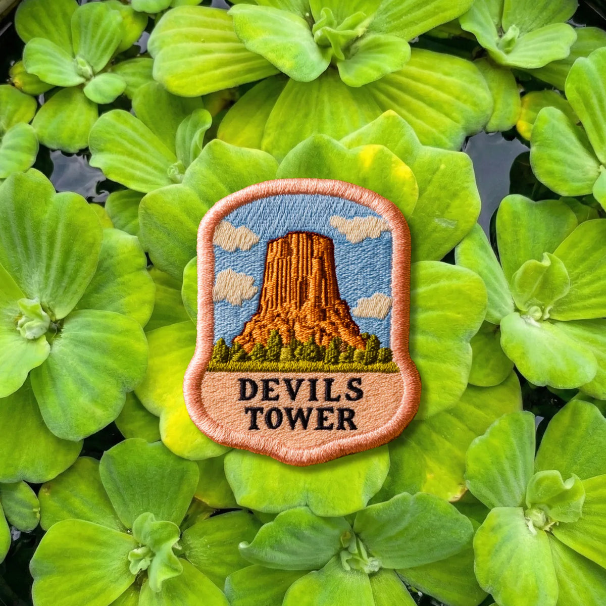 Devils Tower Wyoming National Monument Embroidered Patch - product photo 2