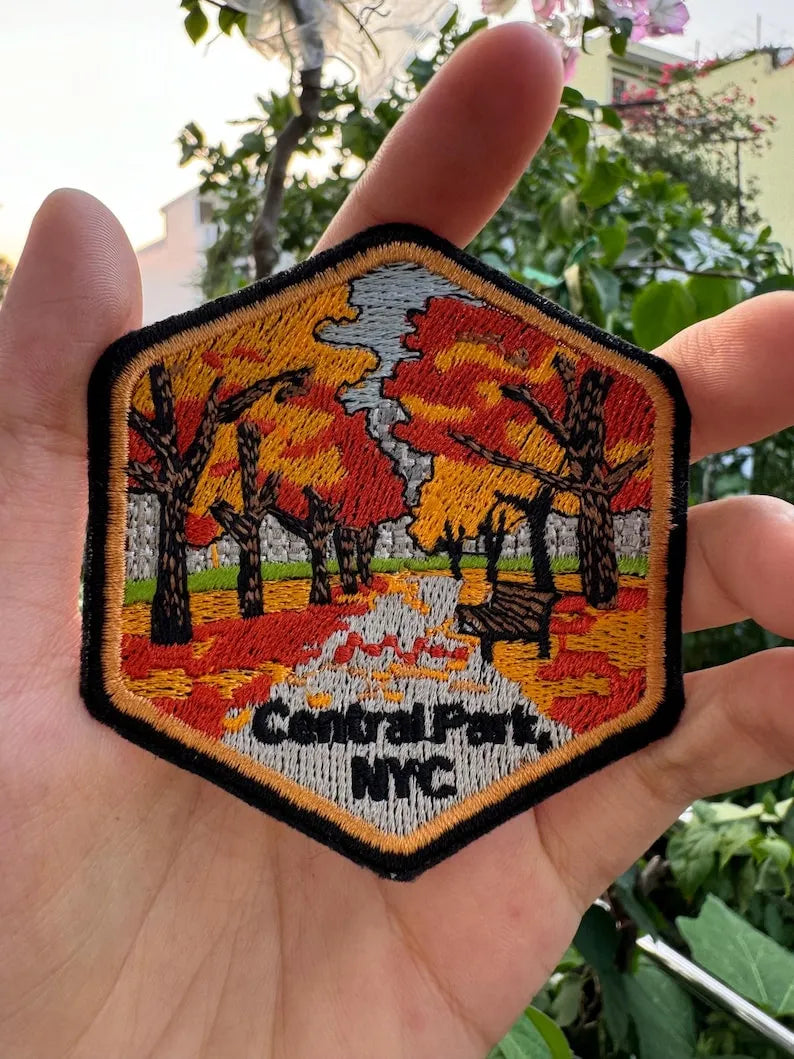 sew-on Central Park badge souvenir