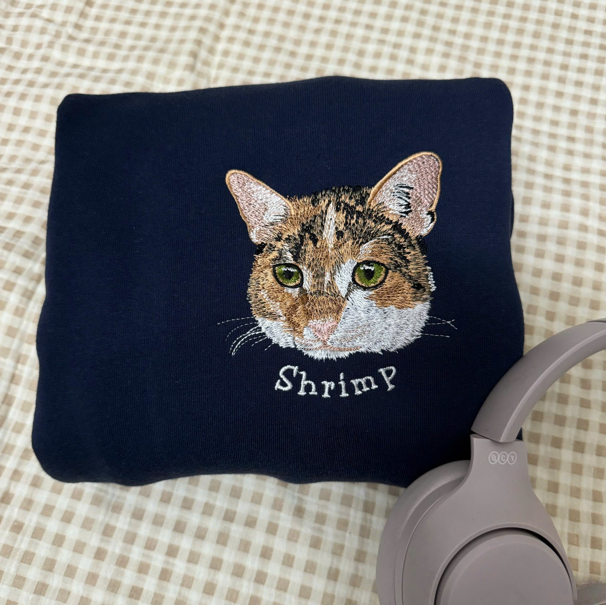 Custom Embroidered Pet Sweatshirt – Personalized Pet Portrait Sweater from Your Photo