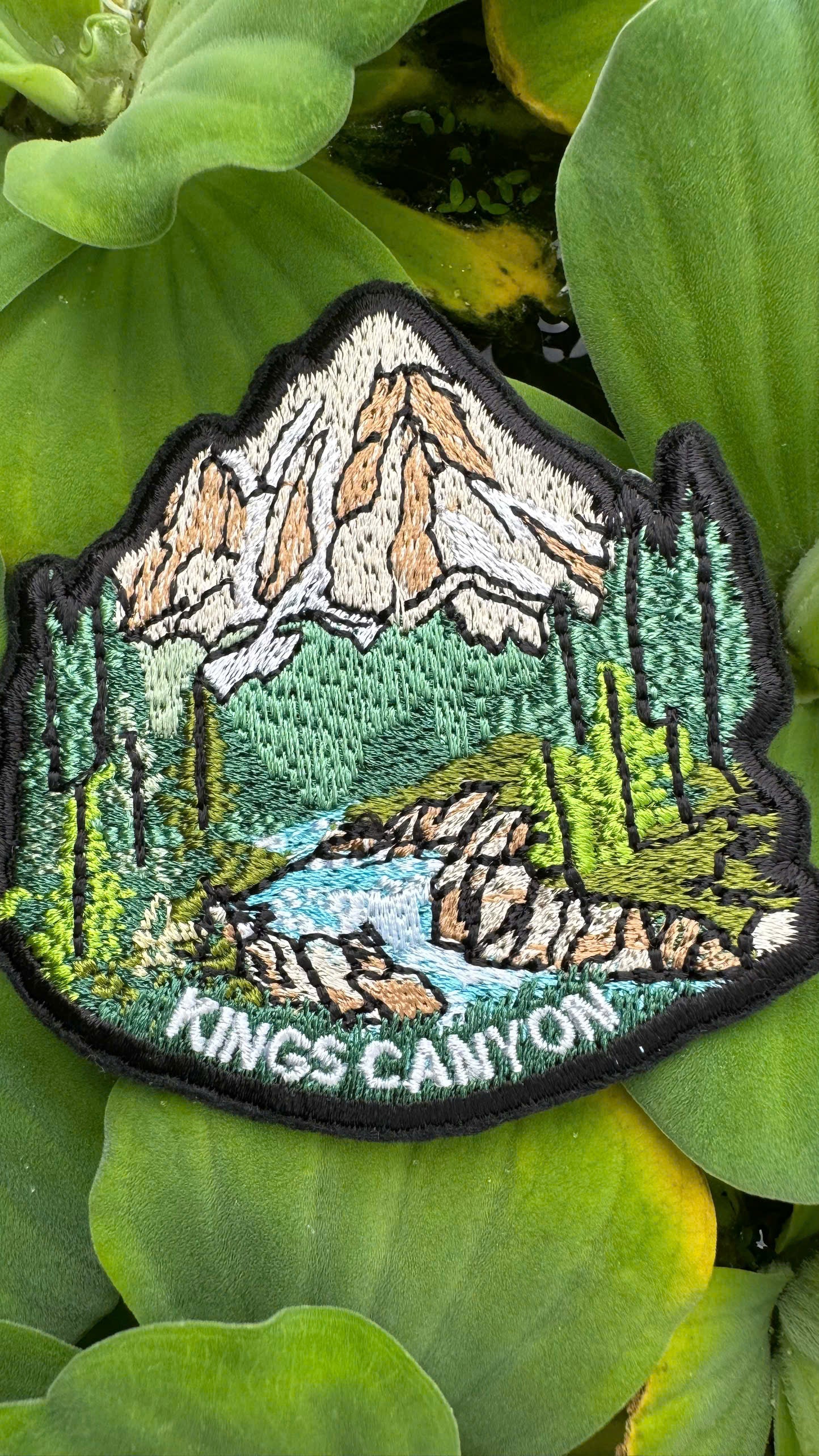 Kings Canyon National Park Embroidered Patch – California Hiking Iron-On / Sew-On Badge