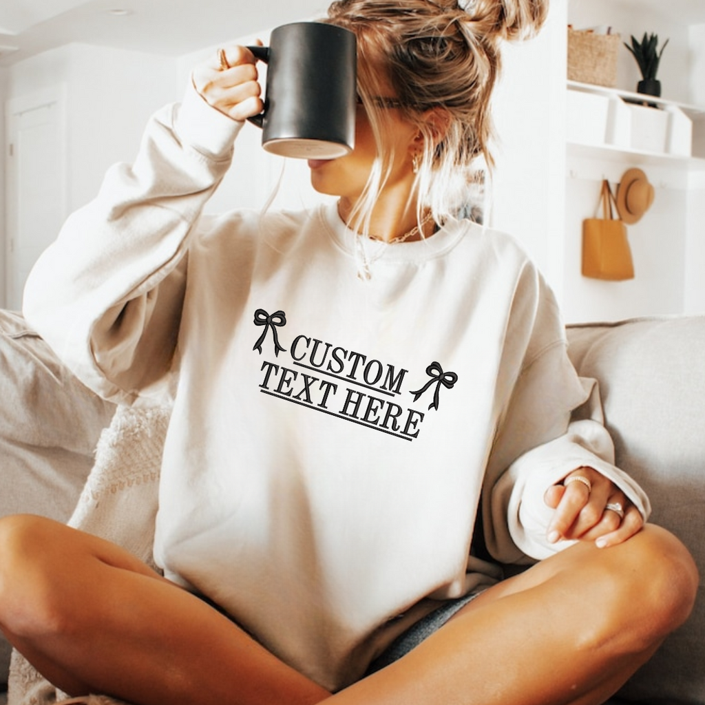 ROMANTIC LONG ISLAND Crewneck