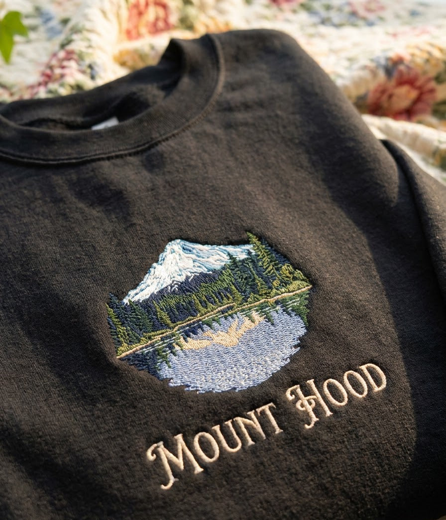 Mount Hood Embroidered Sweater – Cozy Streetwear Style - photo 6