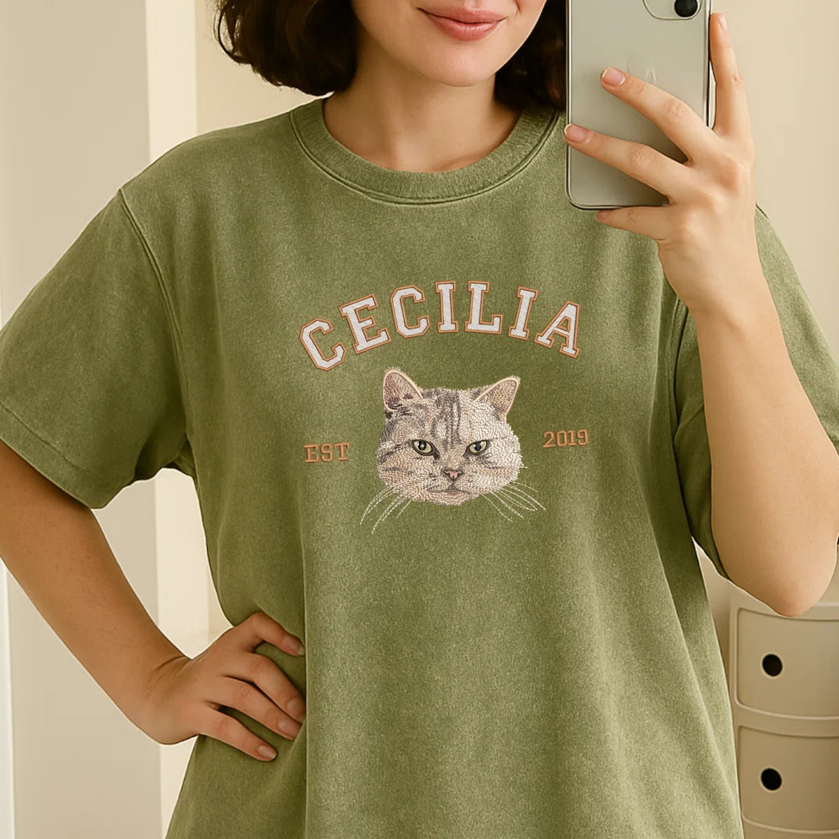 Custom embroidered vintage washed cat T-shirt