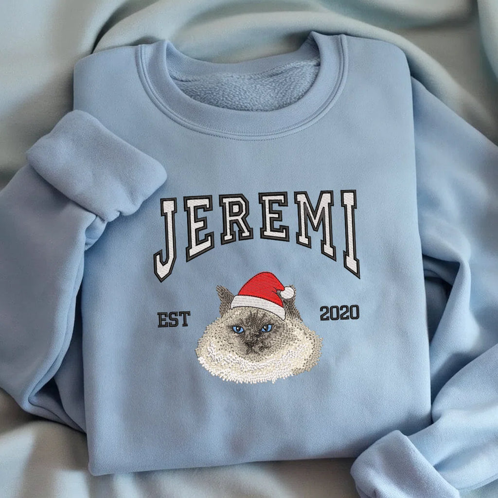 Detailed cat embroidery on cozy fleece