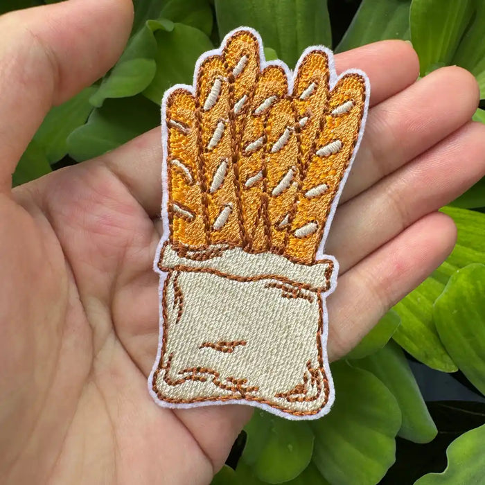 French Baguette Patch: Embroidered Iron-On Appliqué for Foodies