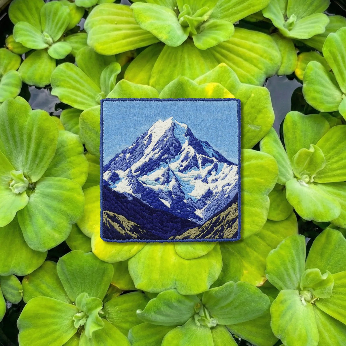 Mount Cook Aoraki New Zealand Embroidered Patch - product photo 2