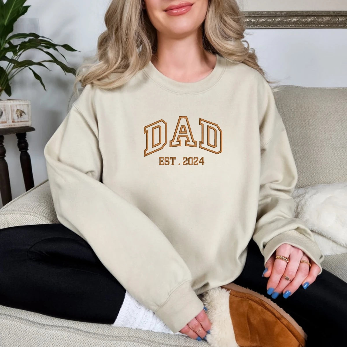 Custom DAD Sweatshirt with Date – Personalized Embroidered Crewneck for Dad