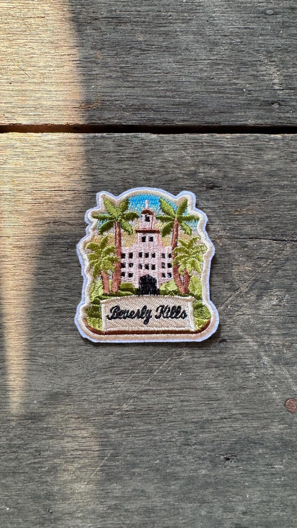 Beverly Hills Los Angeles Travel Patch – Embroidered Iron-On Souvenir