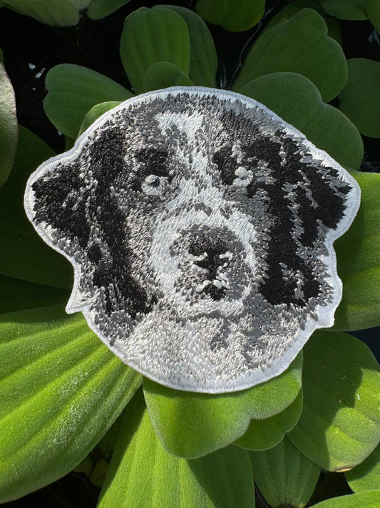 Landseer Dog Portrait Patch Embroidered Patch – Iron On / Sew On 🧵