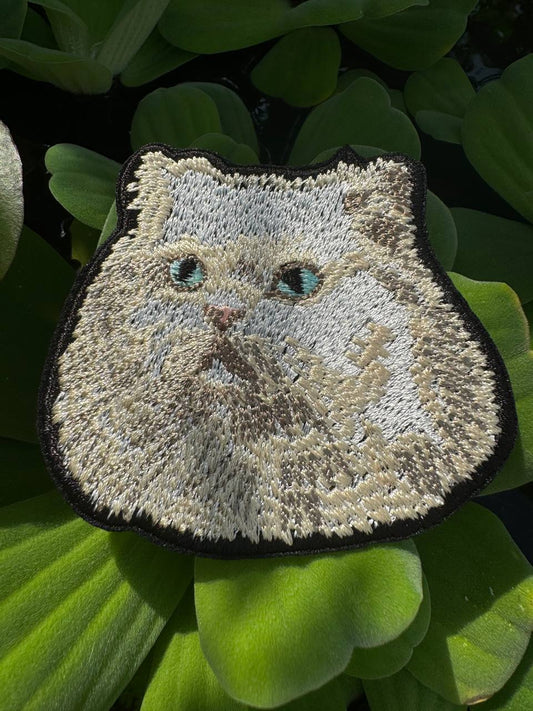 Persian Cat Portrait Patch Embroidered Patch – Iron On / Sew On 🧵