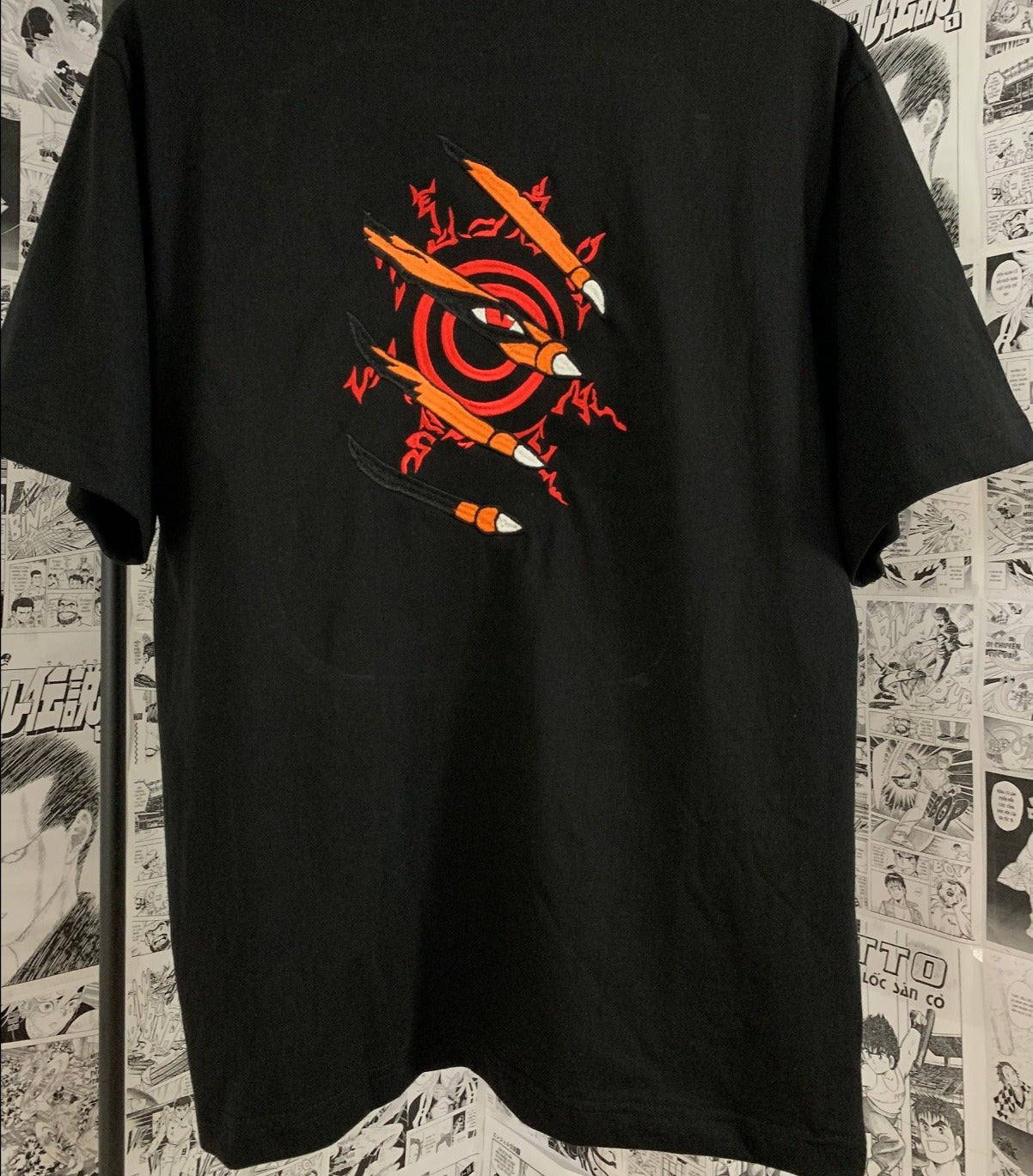 NARUTO SEAL CLAW embroidered T shirt