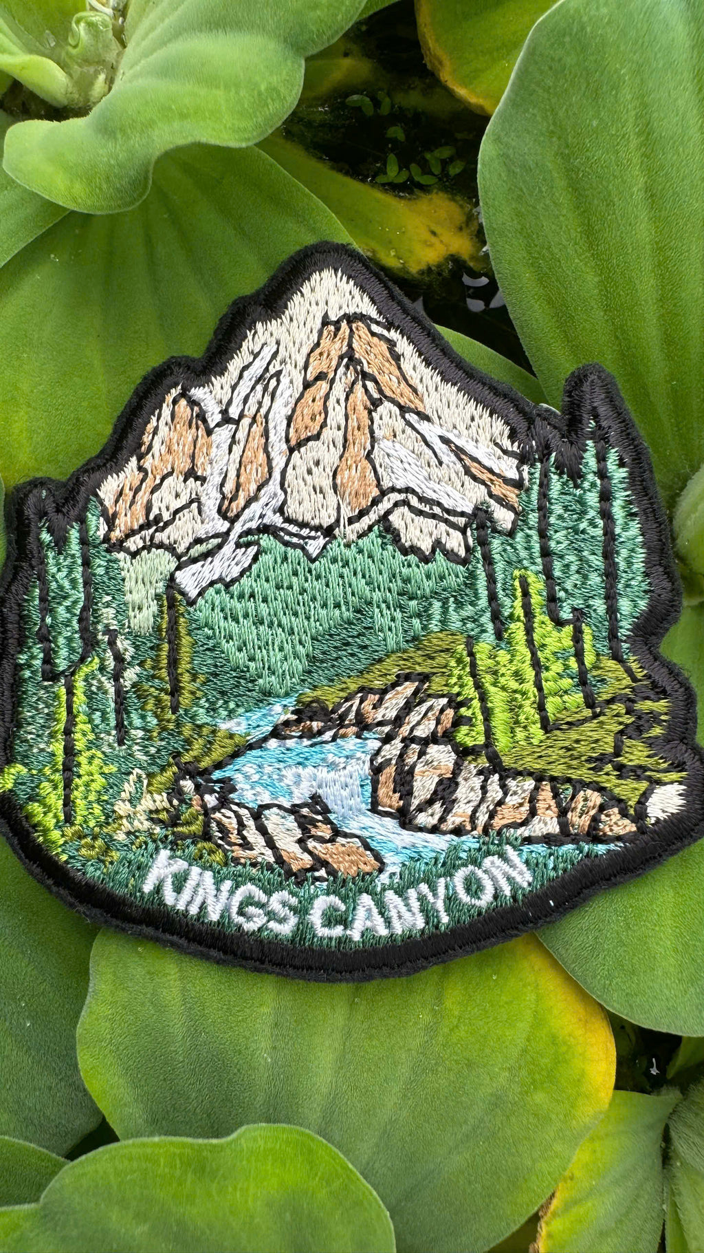 Kings Canyon National Park Embroidered Patch – California Hiking Iron-On / Sew-On Badge